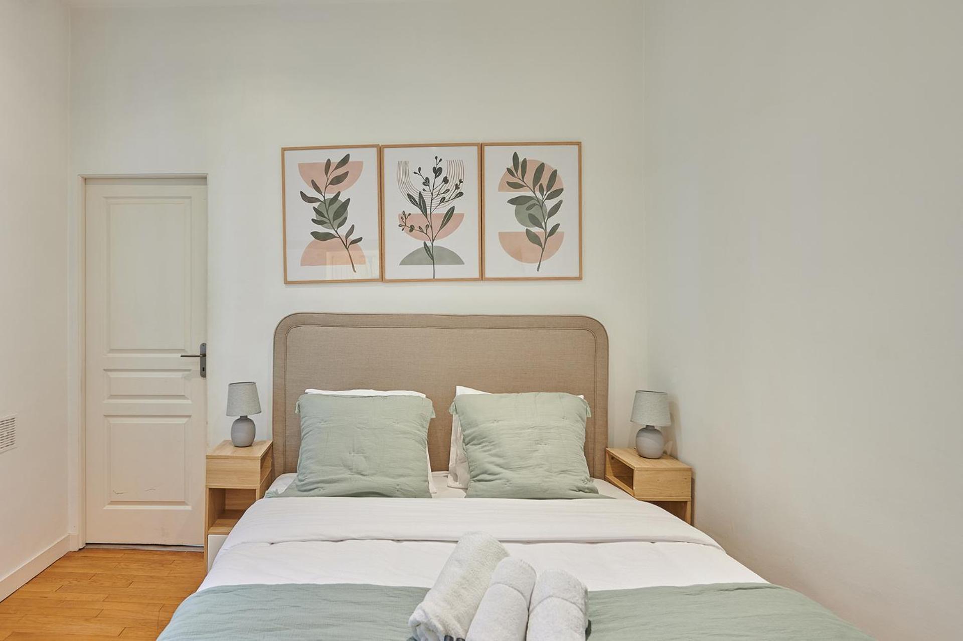Apartment Center Of Paris By Studio Prestige Bagian luar foto